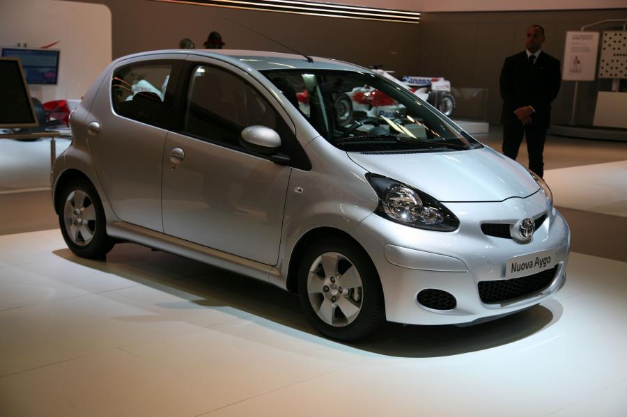  Toyota Aygo 2009 года  (фото 7 из 37)